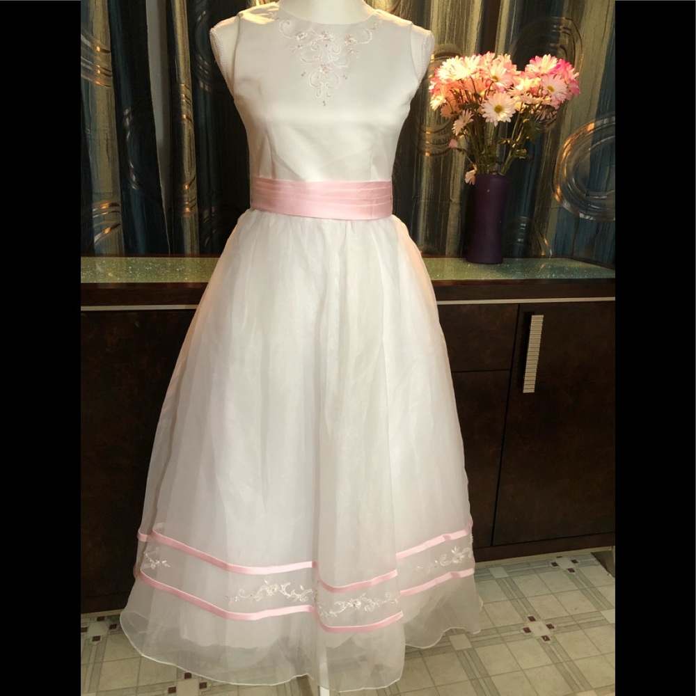 MARY'S FlowerGirl BRIDAL GOWN